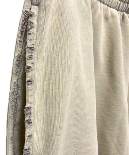 BALENCIAGA（バレンシアガ）BALENCIAGA (バレンシアガ) Y2K Baggy(ワイツーケー バギー)スウェットパンツ ベージュ×グレー サイズ:Mの古着・服飾アイテム