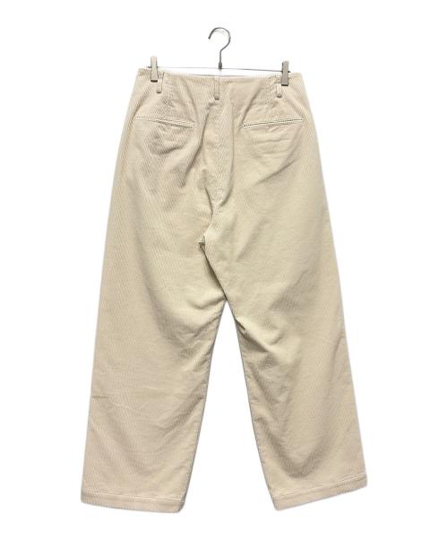 eL（エル）eL (エル) コーデュロイ タックワイドパンツ アイボリー サイズ:34の古着・服飾アイテム