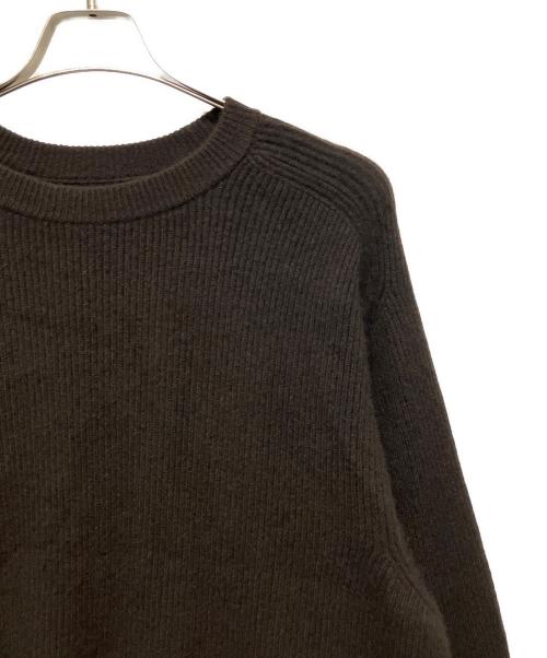 BATONER（バトナ―）BATONER (バトナ―) INNOCENT CASHMERE RIB CREW NECK ブラウン サイズ:4の古着・服飾アイテム