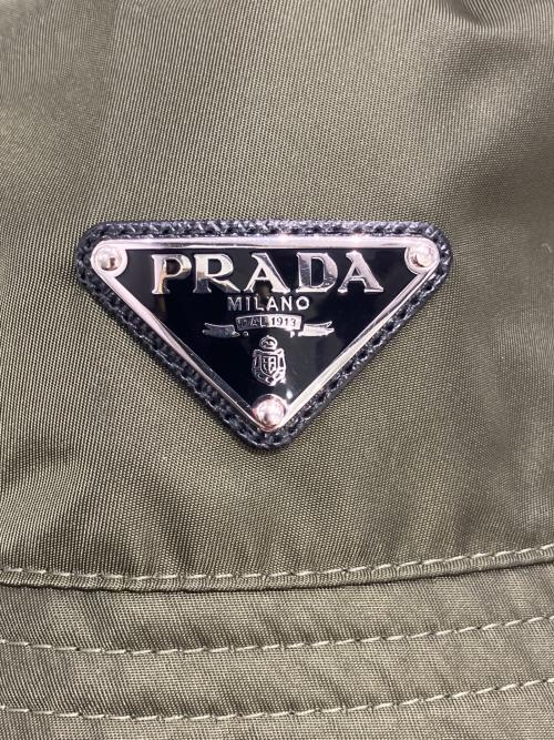 PRADA（プラダ）PRADA (プラダ) ロゴプレートデザイン ナイロンハット オリーブ サイズ:Lの古着・服飾アイテム