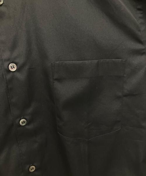 COMME des GARCONS（コムデギャルソン）COMME des GARCONS (コムデギャルソン) Onitsuka Tiger (オニツカタイガー) 25AW ロングスリーブシャツ/コラボデザインシャツ ブラック サイズ:Mの古着・服飾アイテム