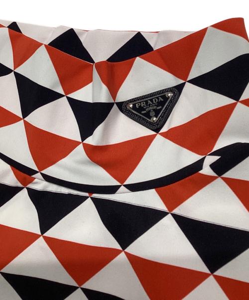PRADA（プラダ）PRADA (プラダ) ジオメトリックストレッチカットソー ホワイト×レッド サイズ:Lの古着・服飾アイテム