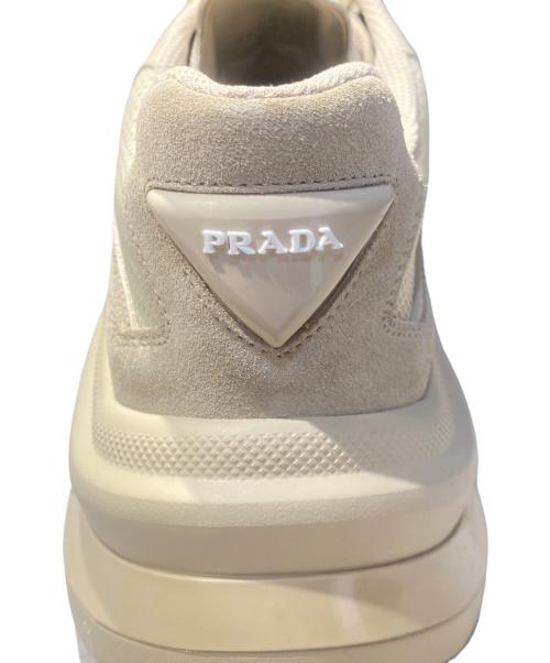 PRADA（プラダ）PRADA (プラダ) システムスニーカー ベージュ サイズ:6 1/2の古着・服飾アイテム