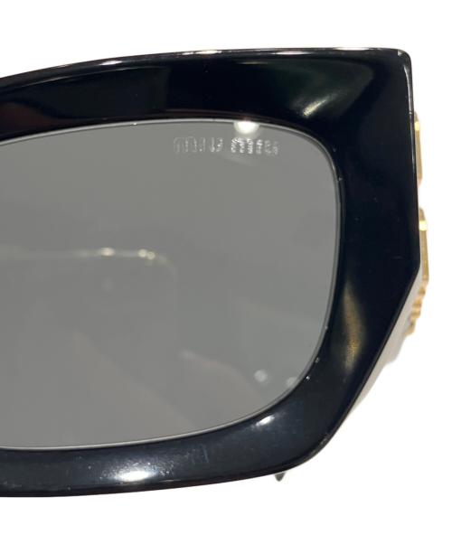 MIU MIU（ミュウミュウ）MIU MIU (ミュウミュウ) サングラス サイズ:53□22 135の古着・服飾アイテム