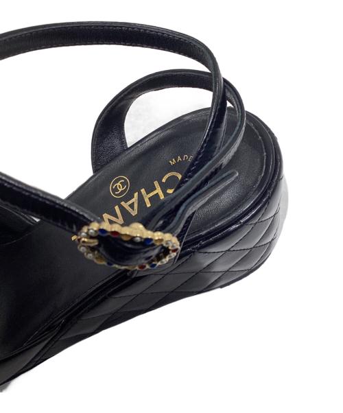 CHANEL（シャネル）CHANEL (シャネル) マトラッセ ヒールレザーサンダル ブラック サイズ:36 1/2の古着・服飾アイテム