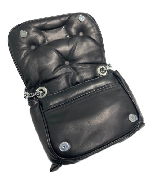 Maison Margiela（メゾンマルジェラ）Maison Margiela (メゾンマルジェラ) グラム スラム フラップ スモール ブラック サイズ:スモールの古着・服飾アイテム
