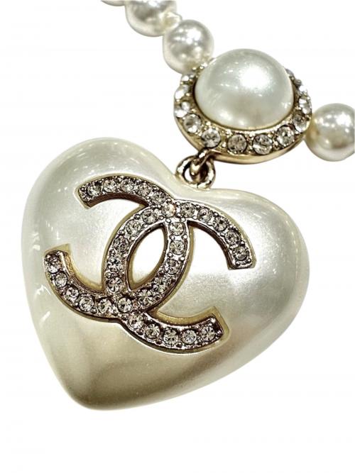 CHANEL（シャネル）CHANEL (シャネル) Chanel Pearl CC Logo Necklace パールココマークネックレス 22SS  ゴールドの古着・服飾アイテム