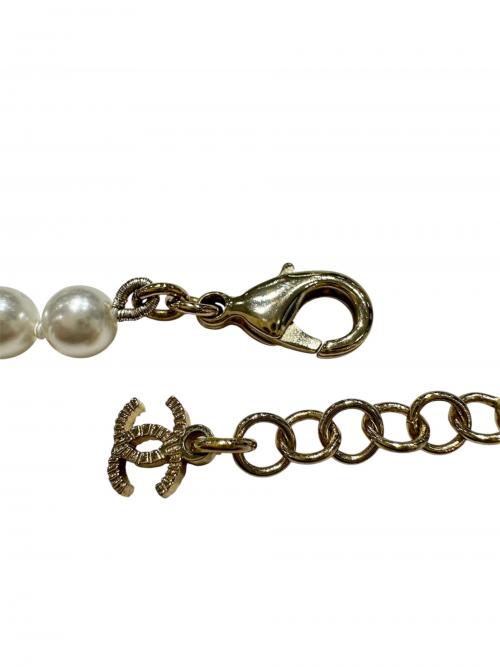 CHANEL（シャネル）CHANEL (シャネル) Chanel Pearl CC Logo Necklace パールココマークネックレス 22SS  ゴールドの古着・服飾アイテム