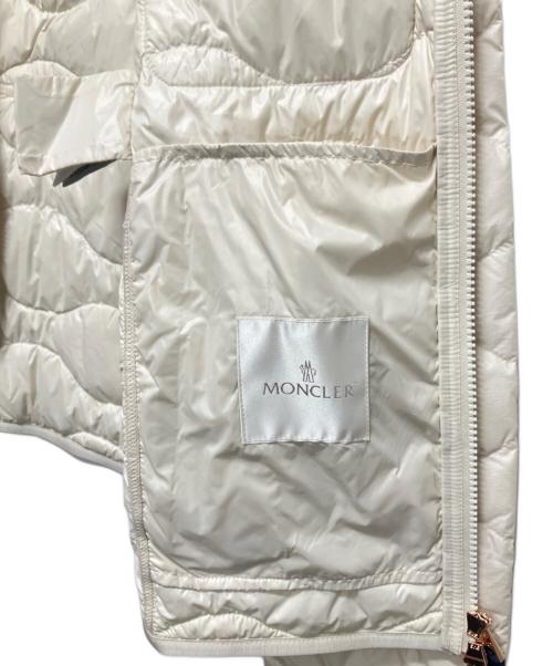MONCLER（モンクレール）MONCLER (モンクレール) TEGEA GIUBBOTTO/ショートダウンジャケット アイボリー サイズ:3の古着・服飾アイテム
