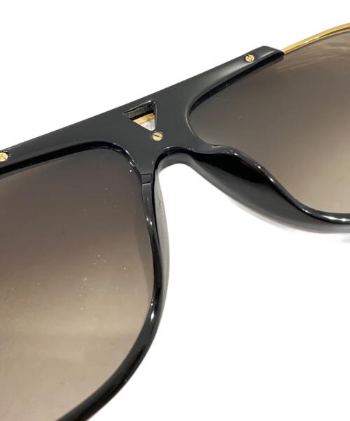 LOUIS VUITTON（ルイ ヴィトン）LOUIS VUITTON (ルイ ヴィトン) サングラスマスコット Z0936E 2020年製 ブラック×ゴールド サイズ:59□13の古着・服飾アイテム