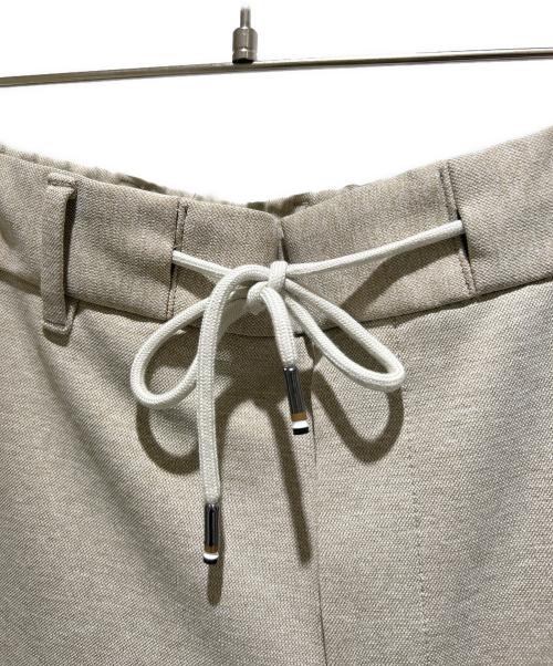 HUGO BOSS（ヒューゴ ボス）HUGO BOSS (ヒューゴ ボス) テーパードフィットパンツ リバーシブルドローストリング/C-PERIN-RDS-261 - 50556798 ベージュ サイズ:48の古着・服飾アイテム