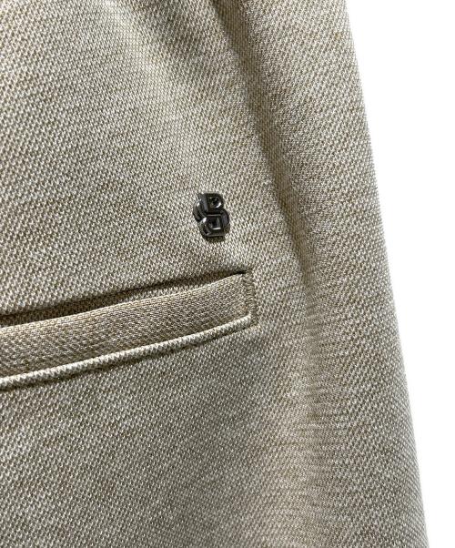 HUGO BOSS（ヒューゴ ボス）HUGO BOSS (ヒューゴ ボス) テーパードフィットパンツ リバーシブルドローストリング/C-PERIN-RDS-261 - 50556798 ベージュ サイズ:48の古着・服飾アイテム