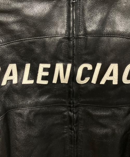 BALENCIAGA（バレンシアガ）BALENCIAGA (バレンシアガ) ロゴデザインレザージャケット/中綿ジャケット ブラック サイズ:44の古着・服飾アイテム