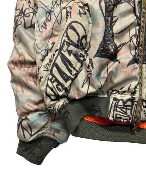MOWALOLA（モワローラ）MOWALOLA (モワローラ) graffiti bomber jacket グリーン サイズ:Sの古着・服飾アイテム