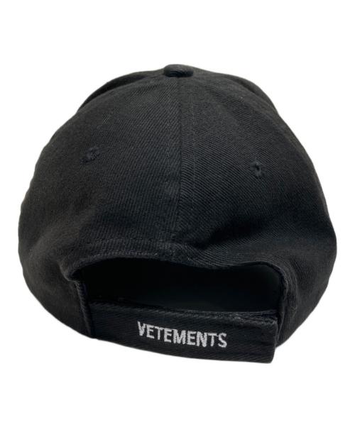 VETEMENTS（ヴェトモン）VETEMENTS (ヴェトモン) HAUTE COUTURE CAP(オートクチュールキャップ) ブラック サイズ:-の古着・服飾アイテム