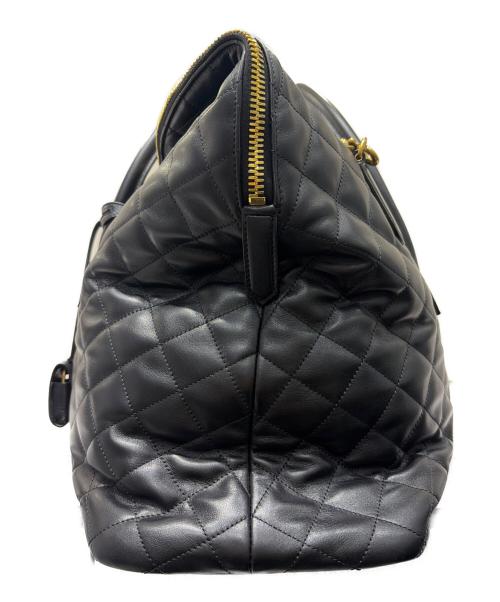 Saint Laurent Paris（サンローランパリ）Saint Laurent Paris (サンローランパリ) カサンドラ キルティングジャイアントトラベルバッグ ブラックの古着・服飾アイテム