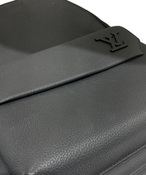 LOUIS VUITTON（ルイ ヴィトン）LOUIS VUITTON (ルイ ヴィトン) テイクオフバックパック/M57079/ノワール/リュックサック ブラック サイズ:-の古着・服飾アイテム
