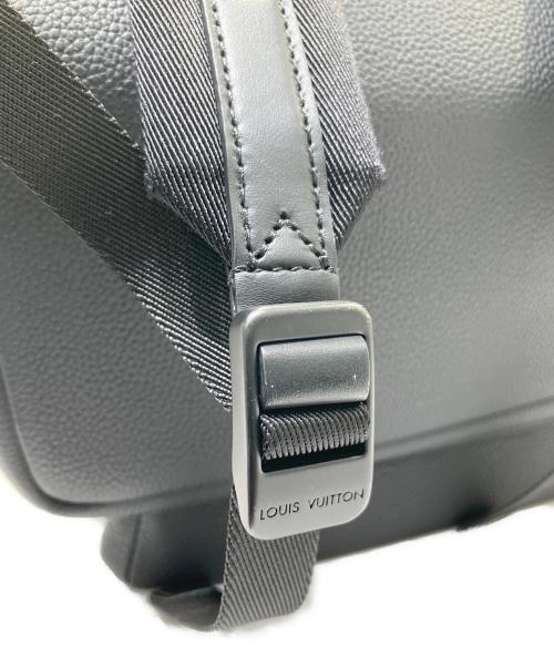 LOUIS VUITTON（ルイ ヴィトン）LOUIS VUITTON (ルイ ヴィトン) テイクオフバックパック/M57079/ノワール/リュックサック ブラック サイズ:-の古着・服飾アイテム
