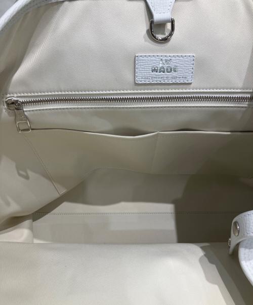 LOUIS VUITTON（ルイ ヴィトン）LOUIS VUITTON (ルイ ヴィトン) HUMAN MADE (ヒューマンメイド) 2WAYショルダーバッグ ホワイト サイズ:-の古着・服飾アイテム