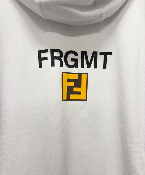 FENDI（フェンディ）FENDI (フェンディ) コラボパーカー ホワイト サイズ:XLの古着・服飾アイテム