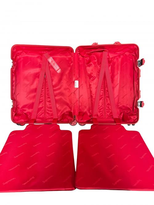 SUPREME（シュプリーム）Supreme (シュプリーム) RIMOWA (リモワ) 18SS Topas Multiwheel 45L レッドの古着・服飾アイテム