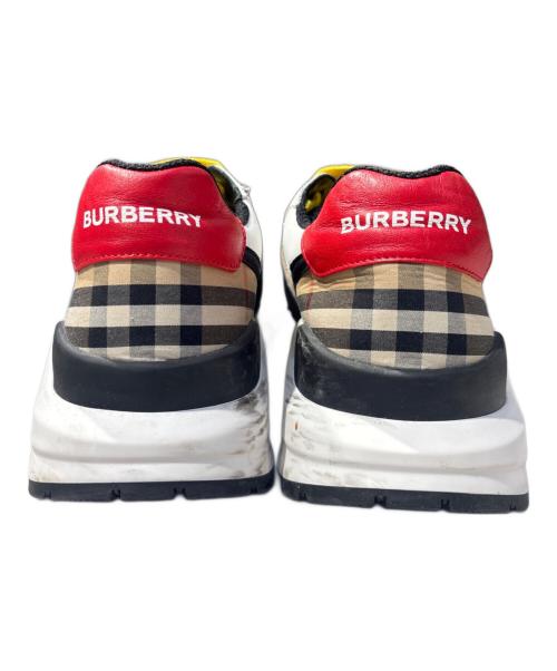 BURBERRY（バーバリー）BURBERRY (バーバリー) LOW TOP SNEAKER/ヴィンテージチェックスニーカー ホワイト×ブラック サイズ:44の古着・服飾アイテム