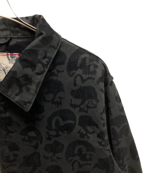 EVISU（エヴィス）EVISU (エヴィス) オールオーバースキャッタードッフロッキングスカルジャケット ブラック サイズ:XLの古着・服飾アイテム