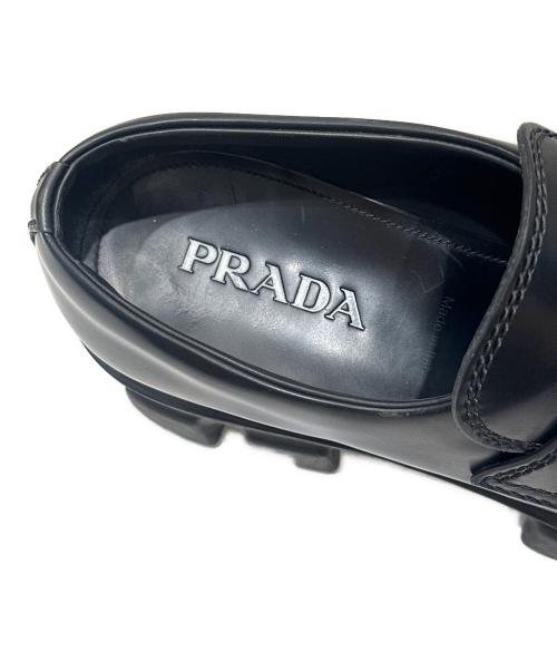 PRADA（プラダ）PRADA (プラダ) モノリスレザーローファー 2DE129 ブラック サイズ:9の古着・服飾アイテム