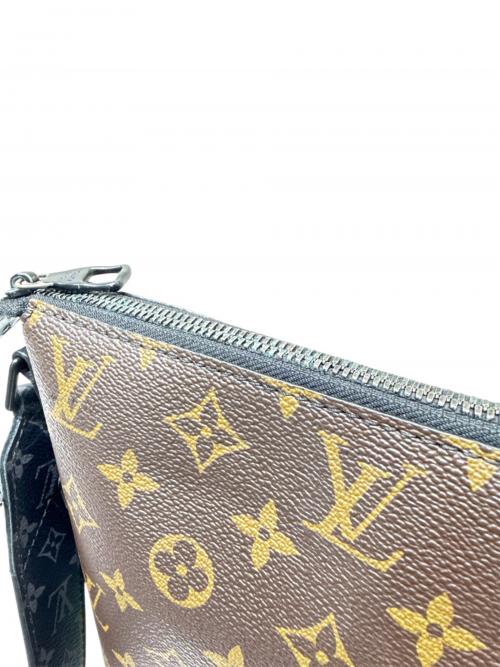 LOUIS VUITTON（ルイ ヴィトン）LOUIS VUITTON (ルイ ヴィトン) クルーザー M57966 ブラウン サイズ:-の古着・服飾アイテム