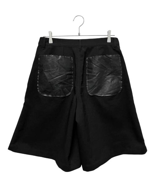 COMME des GARCONS SHIRT（コムデギャルソンシャツ）COMME des GARCONS SHIRT (コムデギャルソンシャツ) 25AW EVA樹脂ポケットタックショーツ ブラック サイズ:Sの古着・服飾アイテム