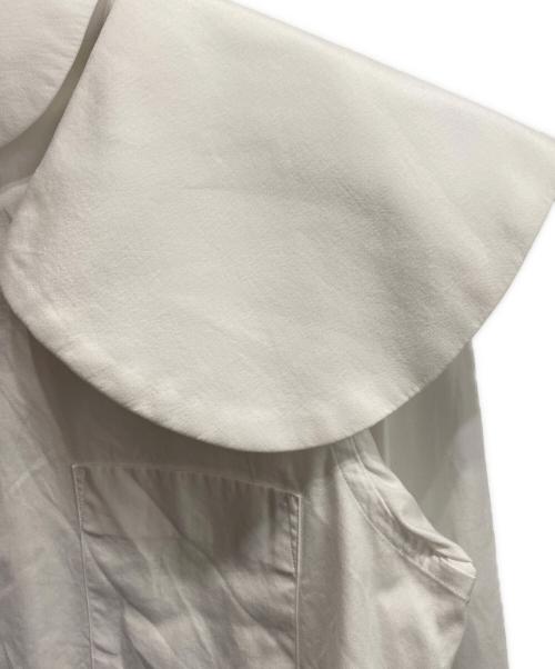 COMME des GARCONS COMME des GARCONS（コムデギャルソン コムデギャルソン）COMME des GARCONS COMME des GARCONS (コムデギャルソン コムデギャルソン) 丸襟 フリルヨーク ブラウス ホワイト サイズ:Sの古着・服飾アイテム