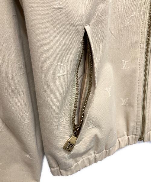 LOUIS VUITTON（ルイ ヴィトン）LOUIS VUITTON (ルイ ヴィトン) 24AW LVロゴ ジップアップジャケット ベージュ サイズ:44の古着・服飾アイテム