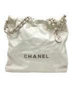 CHANELシャネル）の古着「CHANEL22スモール」｜ホワイト