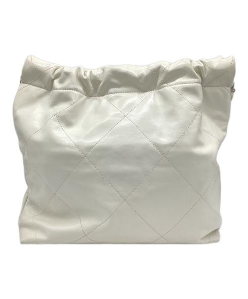 CHANEL（シャネル）CHANEL (シャネル) CHANEL22スモール ホワイト サイズ:スモール/SMALLの古着・服飾アイテム