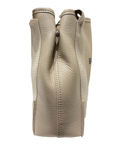 BALENCIAGA（バレンシアガ）BALENCIAGA (バレンシアガ) ネイビーカバスXS ベージュ サイズ:XSの古着・服飾アイテム