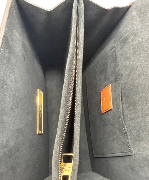LOUIS VUITTON（ルイ ヴィトン）LOUIS VUITTON (ルイ ヴィトン) ドーフィーヌMM/M45958/モノグラム/モノグラム・リバース サイズ:MMの古着・服飾アイテム