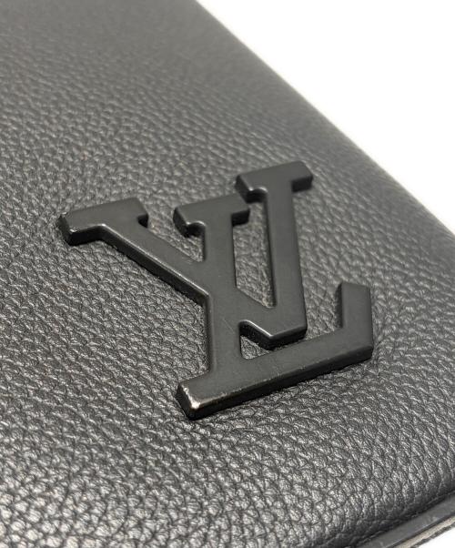 LOUIS VUITTON（ルイ ヴィトン）LOUIS VUITTON (ルイ ヴィトン) LV アエログラム クラッチバッグ ブラックの古着・服飾アイテム