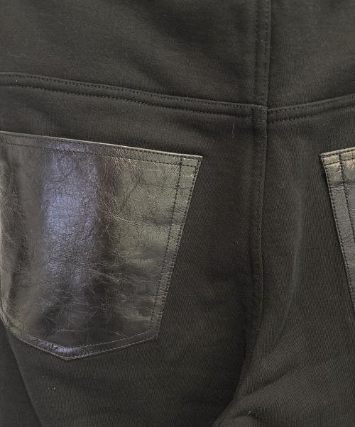 COMME des GARCONS JUNYA WATANABE MAN（コム デ ギャルソン ジュンヤ ワタナベ マン）COMME des GARCONS JUNYA WATANABE MAN (コム デ ギャルソン ジュンヤ ワタナベ マン) レザー切り替えパンツ ブラック サイズ:XSの古着・服飾アイテム
