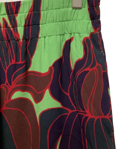 DRIES VAN NOTEN（ドリスヴァンノッテン）DRIES VAN NOTEN (ドリスヴァンノッテン) フラワー総柄スカート グリーン サイズ:38の古着・服飾アイテム
