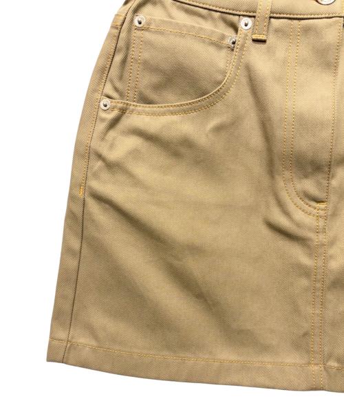 LOUIS VUITTON（ルイ ヴィトン）LOUIS VUITTON (ルイ ヴィトン) パッチデザインスカート ベージュ サイズ:34の古着・服飾アイテム