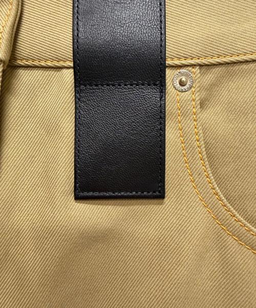 LOUIS VUITTON（ルイ ヴィトン）LOUIS VUITTON (ルイ ヴィトン) パッチデザインスカート ベージュ サイズ:34の古着・服飾アイテム