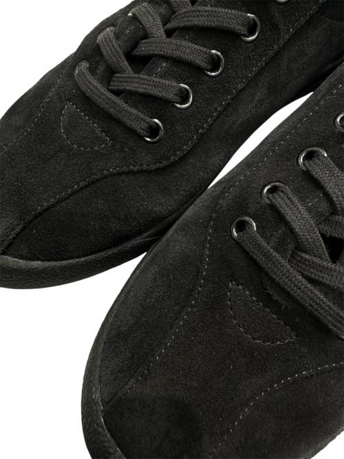 THE ROW（ザ ロウ）THE ROW (ザ ロウ) SUEDE SNEAKERS ブラック サイズ:40の古着・服飾アイテム
