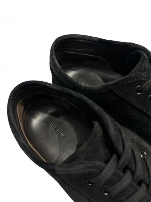 THE ROW（ザ ロウ）THE ROW (ザ ロウ) SUEDE SNEAKERS ブラック サイズ:40の古着・服飾アイテム