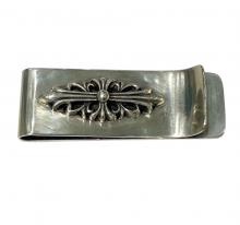 CHROME HEARTS（クロムハーツ）の古着「Large Floral Cross Money Clip」｜シルバー