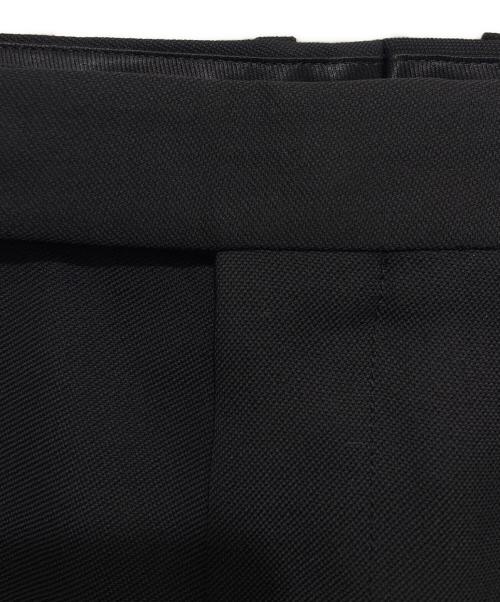 CELINE（セリーヌ）CELINE (セリーヌ) テーパードパンツ ブラック サイズ:44の古着・服飾アイテム
