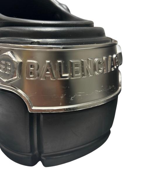 BALENCIAGA（バレンシアガ）BALENCIAGA (バレンシアガ) Hardcrocs Sandal ブラック サイズ:37の古着・服飾アイテム