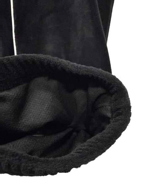 SUPREME（シュプリーム）SUPREME (シュプリーム) UMBRO (アンブロ) 26FW Umbro Velour Track Pant ブラック サイズ:Lの古着・服飾アイテム