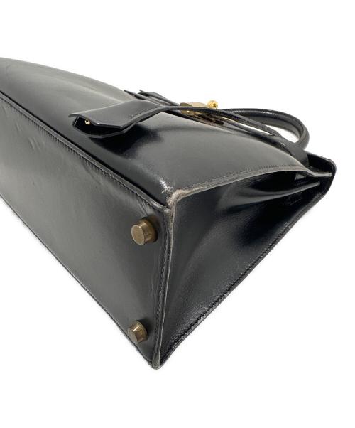 HERMES（エルメス）HERMES (エルメス) ケリー28/外縫い/ゴールド金具/ブラック/ボックスカーフ/〇U刻印 ブラック サイズ:28の古着・服飾アイテム