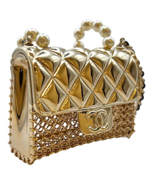 CHANEL（シャネル）CHANEL (シャネル) Matelasse bag motif, fake pearl, long Necklace Accessories White Silver マトラッセバッグモチーフフェイクパールネックレス ゴールドの古着・服飾アイテム