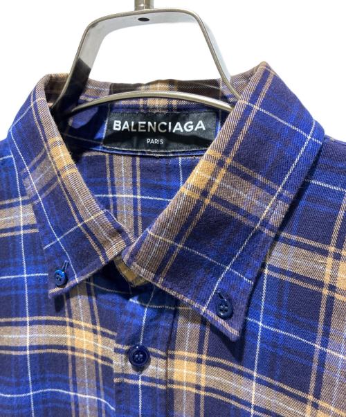 BALENCIAGA（バレンシアガ）BALENCIAGA (バレンシアガ) バックロゴオーバーサイズチェック長袖シャツ パープル サイズ:37の古着・服飾アイテム